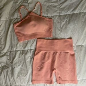 Workout set! Never worn